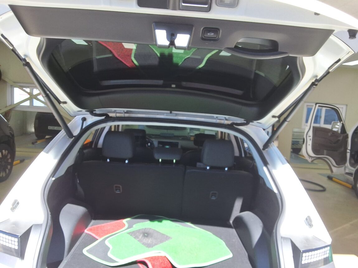 HYUNDAI IONIQ 5 EV 2WD STANDARD COMMERCIAL 2022 - zdjęcie 16