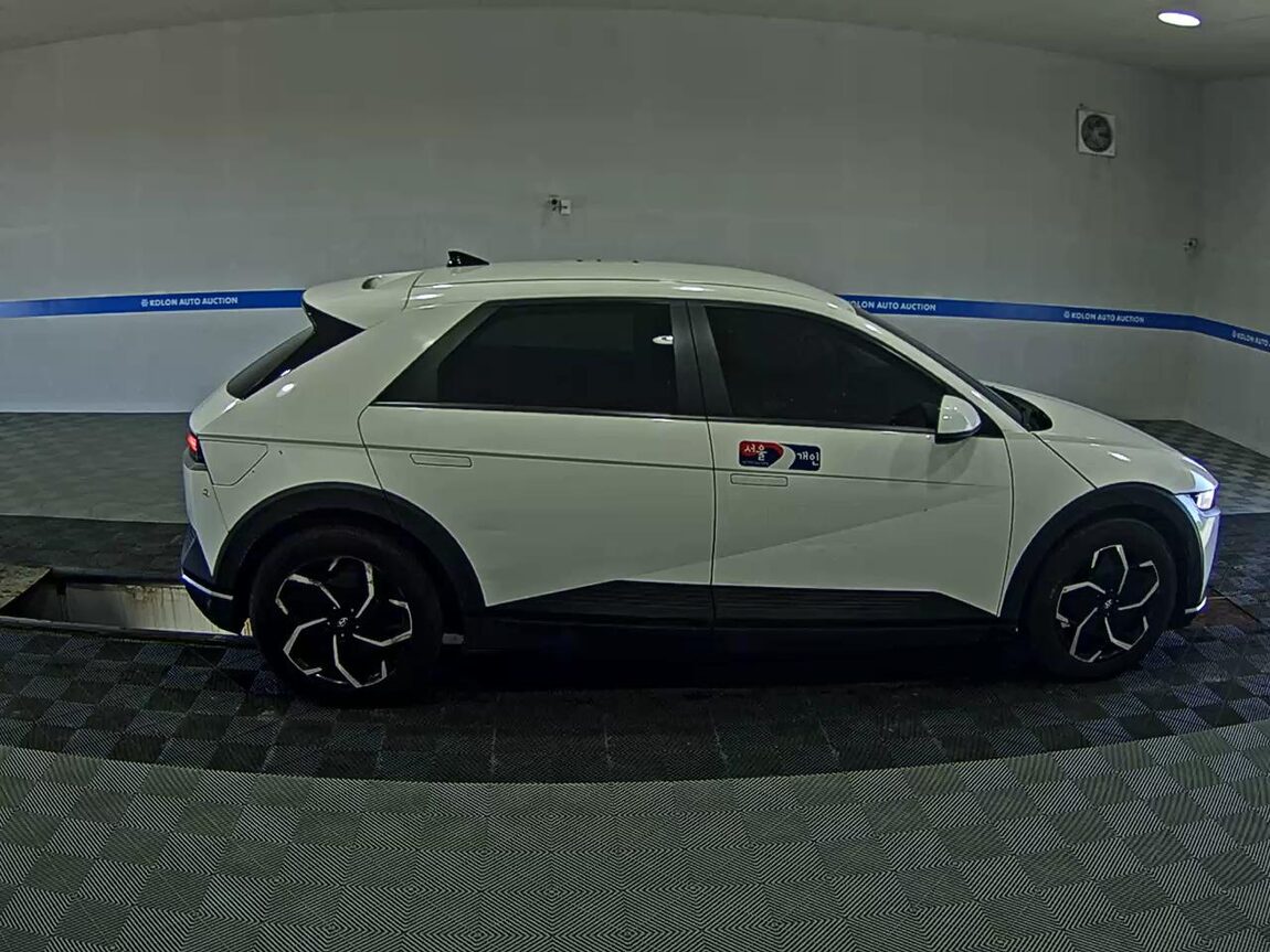 HYUNDAI IONIQ 5 EV 2WD STANDARD COMMERCIAL 2022 - zdjęcie 4