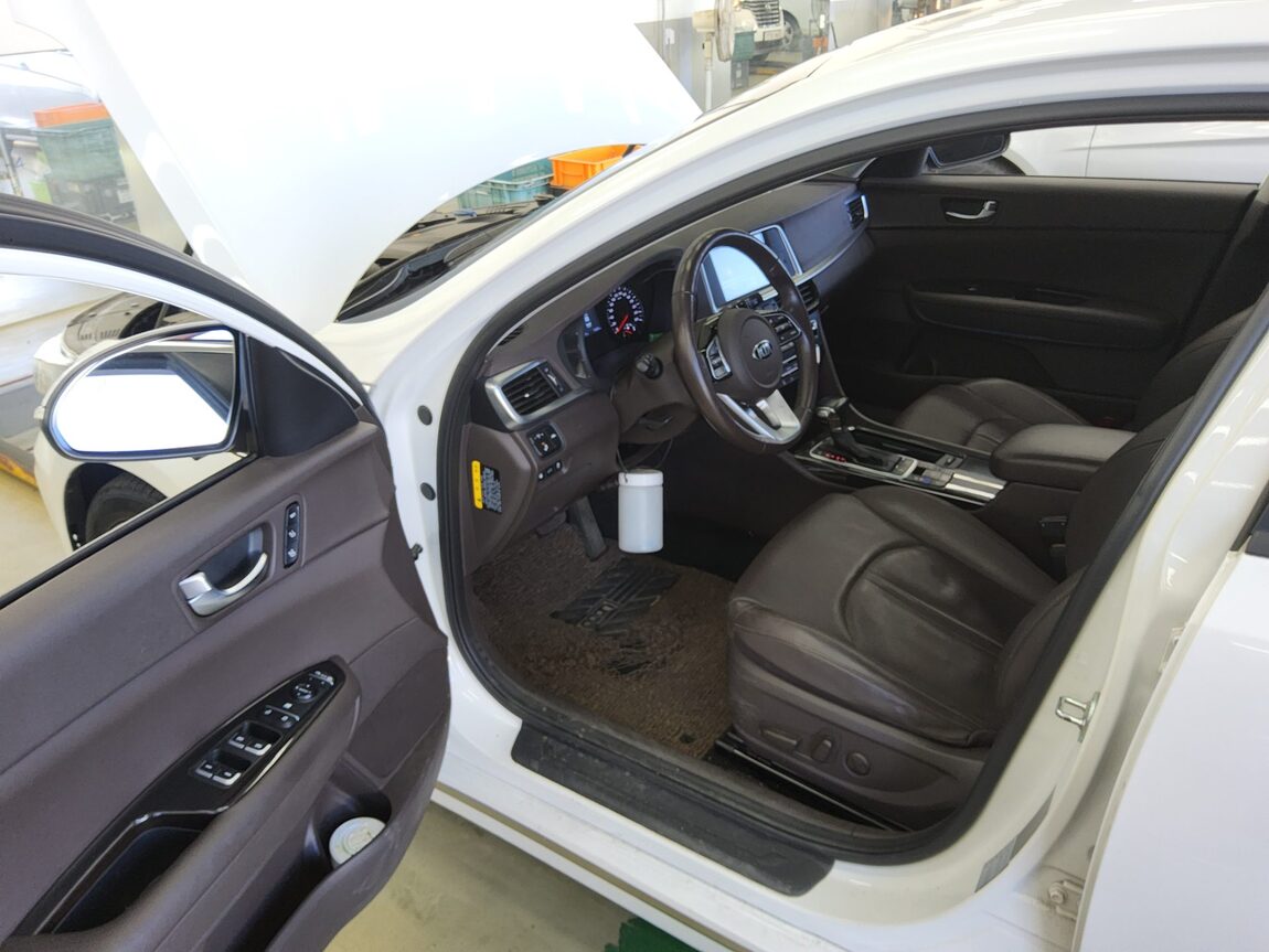 KIA NEW NEW K5 2.0 GASOLINE NOBLESSE 2020 - zdjęcie 10