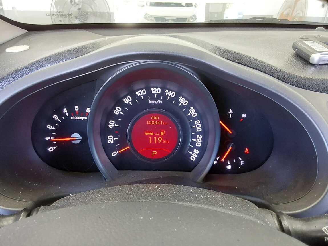 KIA SPORTAGE R DIESEL R2.0 4WD LIMITED 2012 - zdjęcie 9