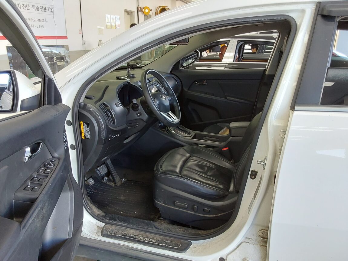 KIA SPORTAGE R DIESEL R2.0 4WD LIMITED 2012 - zdjęcie 10