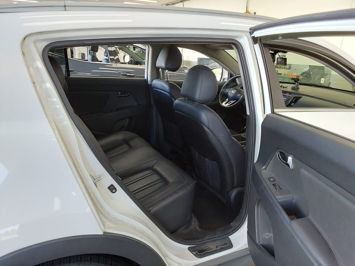 KIA SPORTAGE R DIESEL R2.0 4WD LIMITED 2012 - zdjęcie 13
