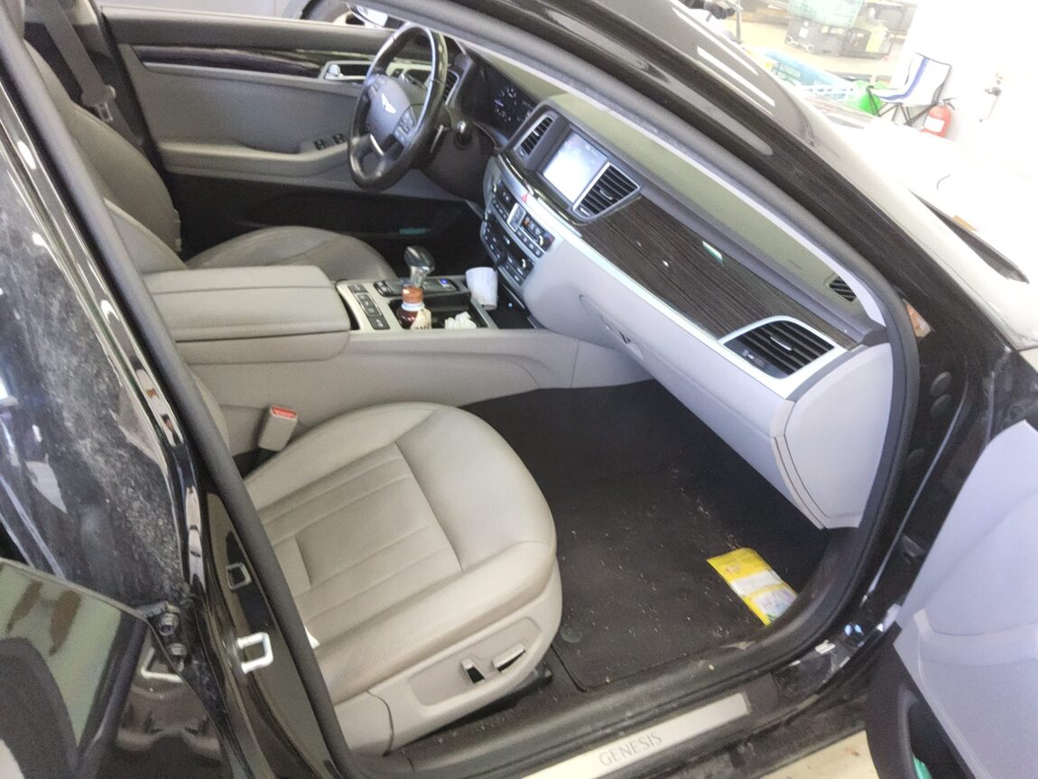 GENESIS G80 3.3 GDi AWD LUXURY 2019 - zdjęcie 14