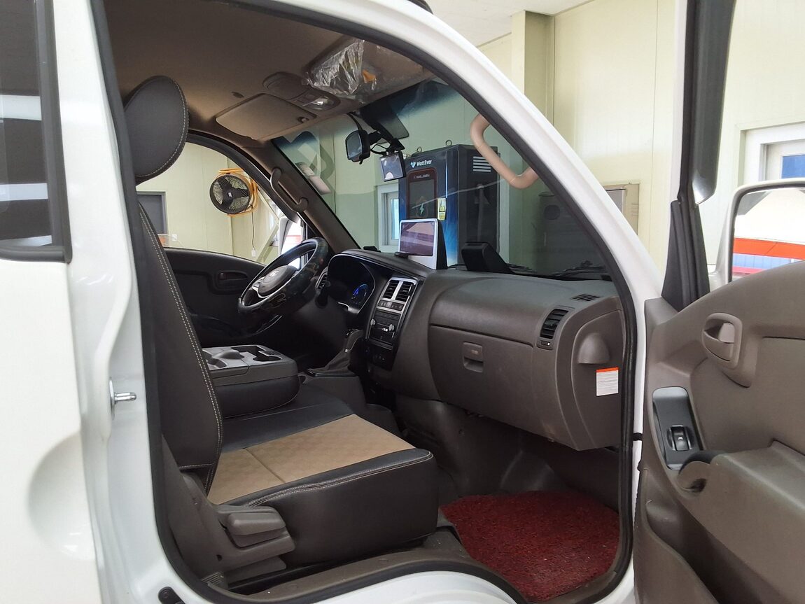 HYUNDAI PORTER II ELECTRIC CARGO SMART SPECIAL 2022 - zdjęcie 12