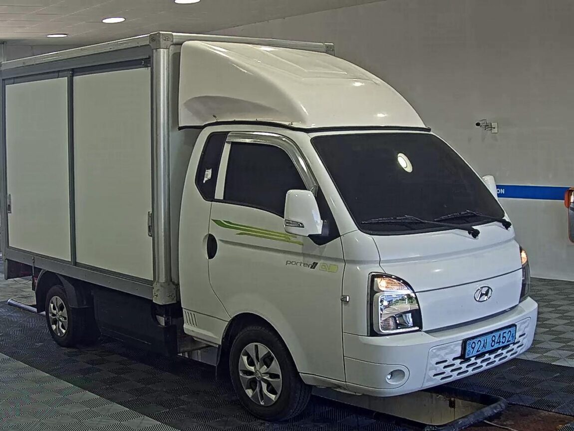HYUNDAI PORTER II ELECTRIC CARGO SMART SPECIAL 2022 - zdjęcie 3