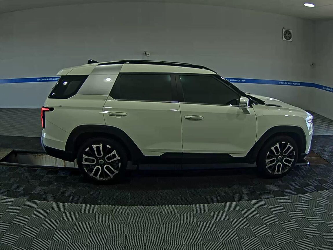 KG MOBILITY (SSANGYONG) TORRES 1.5 GDI-T 2WD T7 2023 - zdjęcie 4