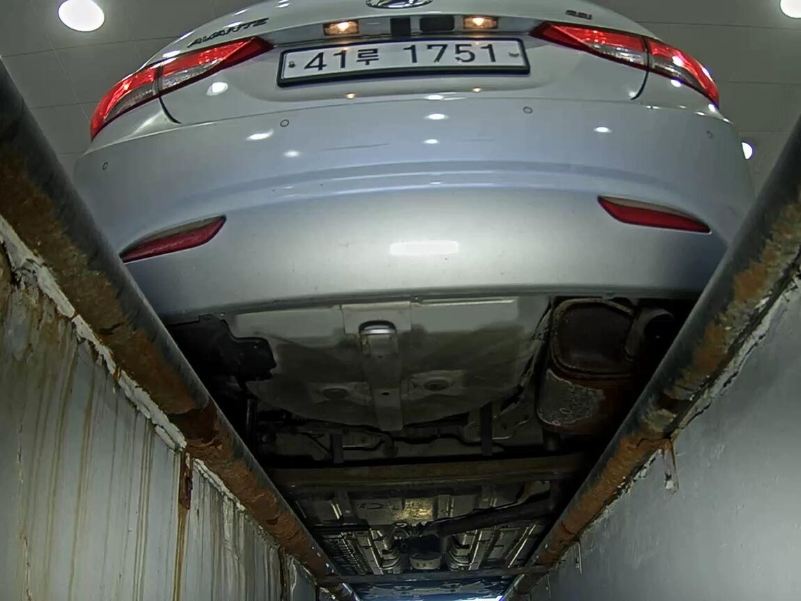 HYUNDAI AVANTE MD M16 GDi SMART 2013 - zdjęcie 8