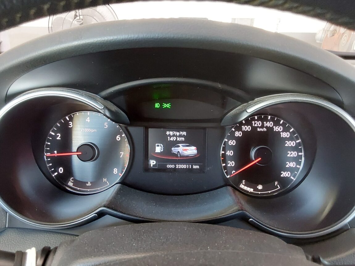KIA K7 PRESTIGE 2.4 GDI LUXURY 2012 - zdjęcie 9