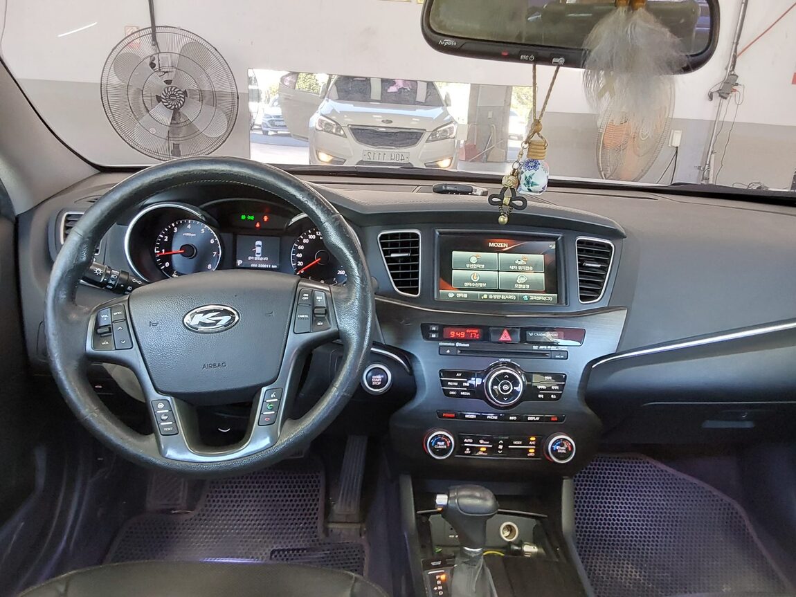 KIA K7 PRESTIGE 2.4 GDI LUXURY 2012 - zdjęcie 11