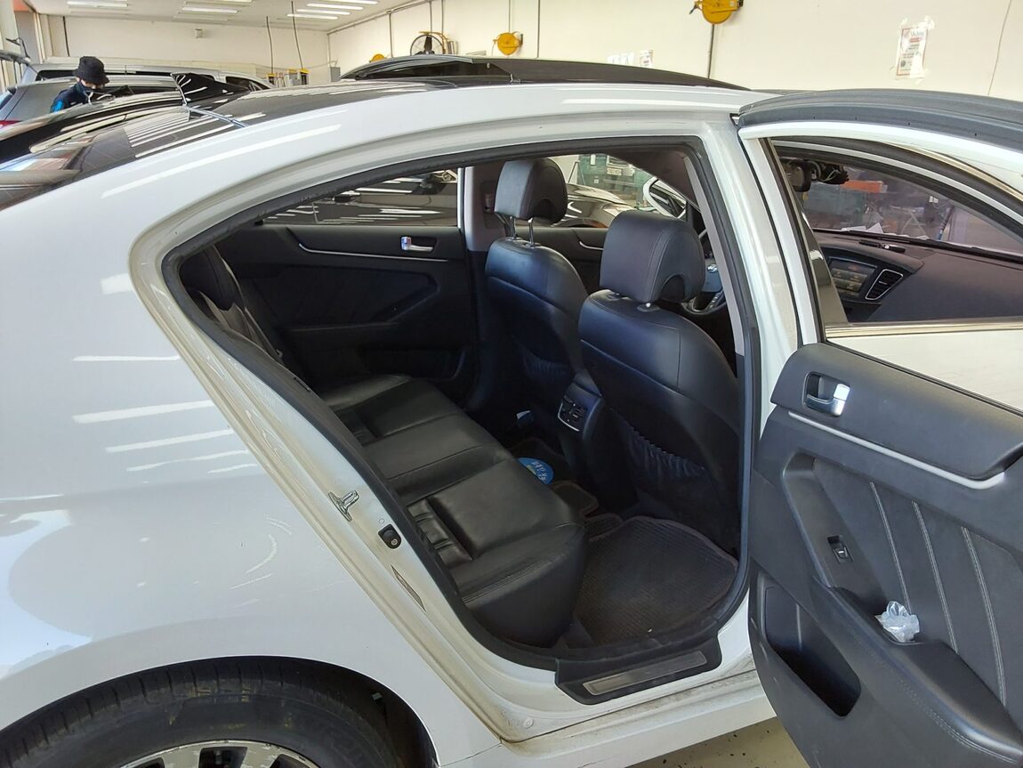 KIA K7 PRESTIGE 2.4 GDI LUXURY 2012 - zdjęcie 13