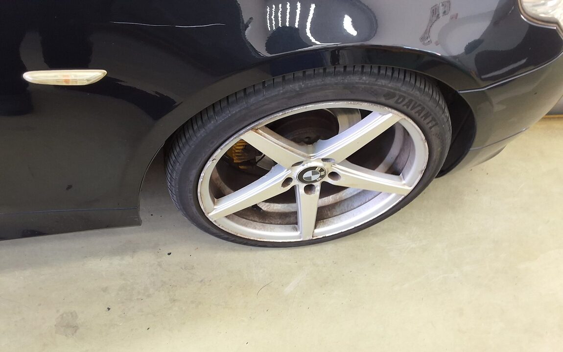 BMW 5 SERIES (5TH GEN) 528i SPECIAL EDITION 2010 - zdjęcie 27