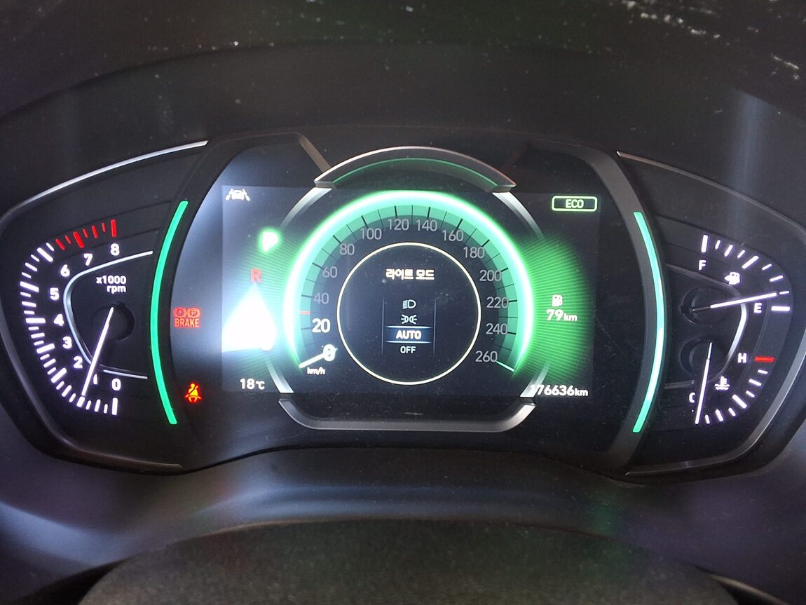 HYUNDAI SANTA FE (TM) 2.0T GDi 4WD INSPIRATION 2020 - zdjęcie 9