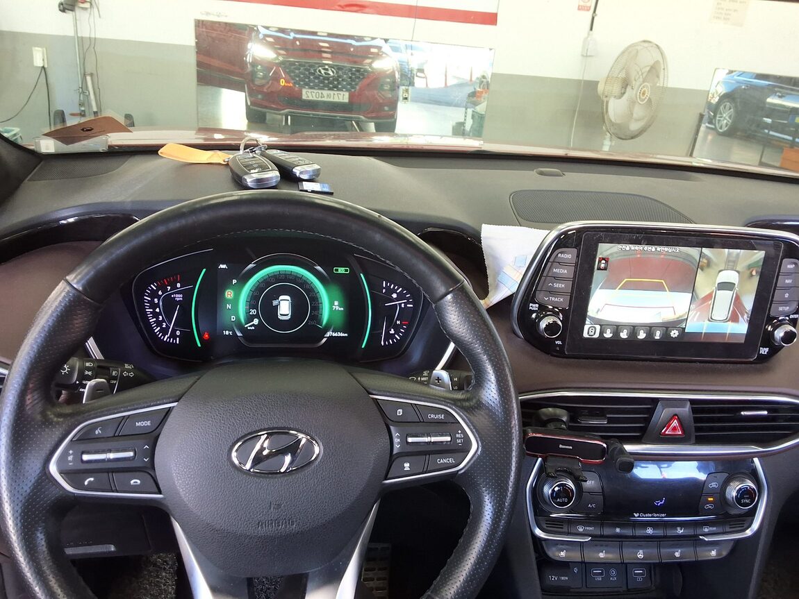 HYUNDAI SANTA FE (TM) 2.0T GDi 4WD INSPIRATION 2020 - zdjęcie 19