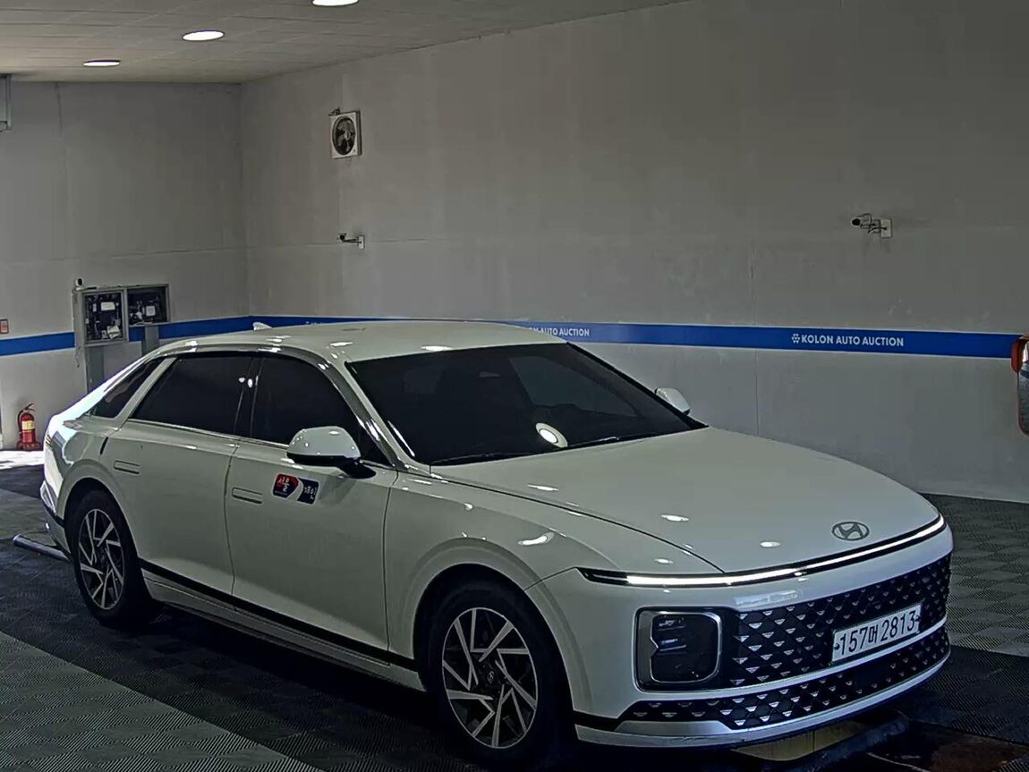 HYUNDAI THE ALL NEW GRANDEUR LPi 3.5 COMMERCIAL PREMIUM MODEL 2025 - zdjęcie 3