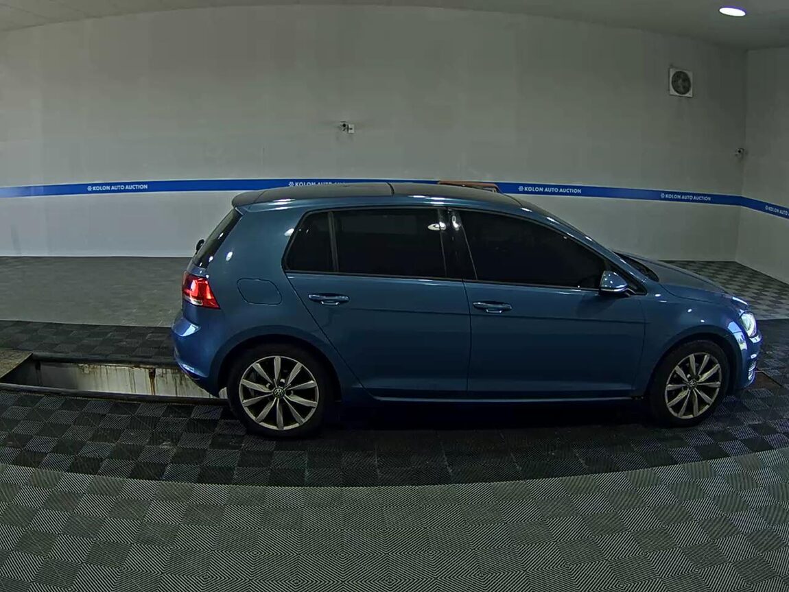 VOLKSWAGEN GOLF (7TH GEN) 2.0 TDI 2015 - zdjęcie 4