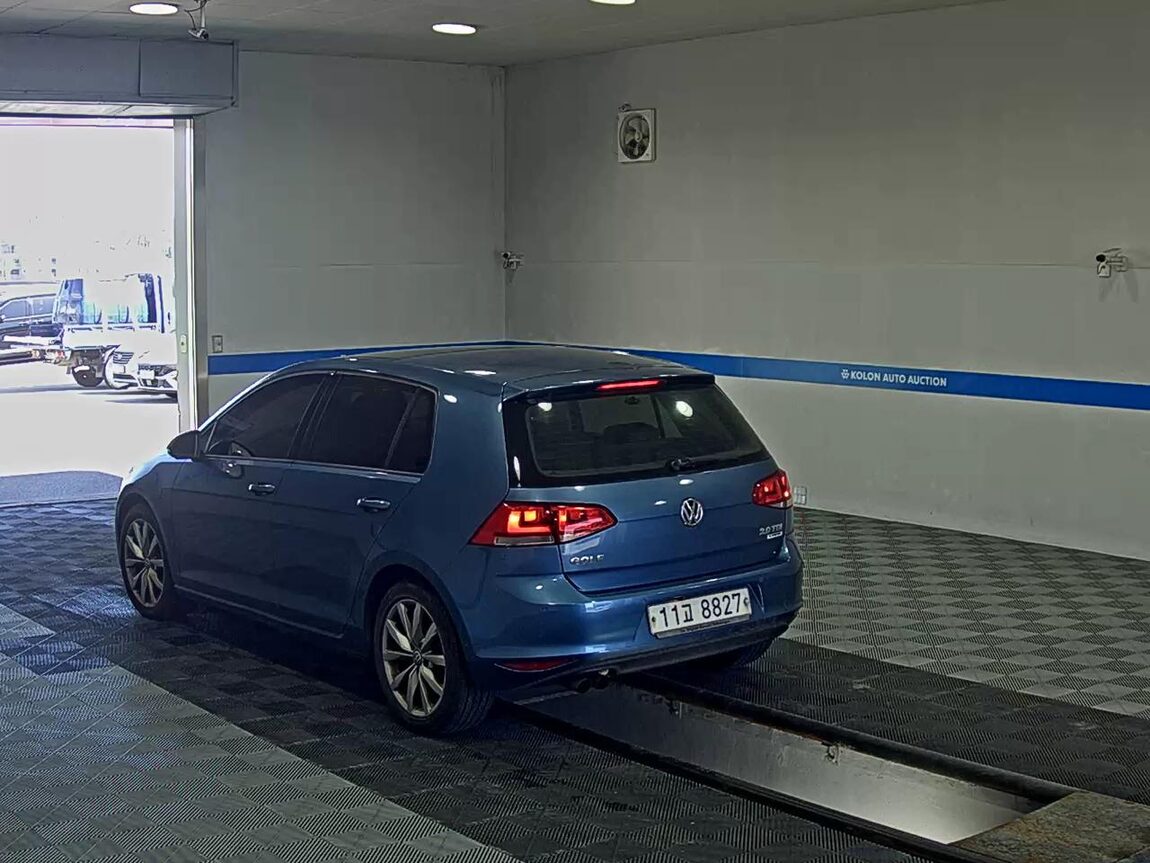 VOLKSWAGEN GOLF (7TH GEN) 2.0 TDI 2015 - zdjęcie 6