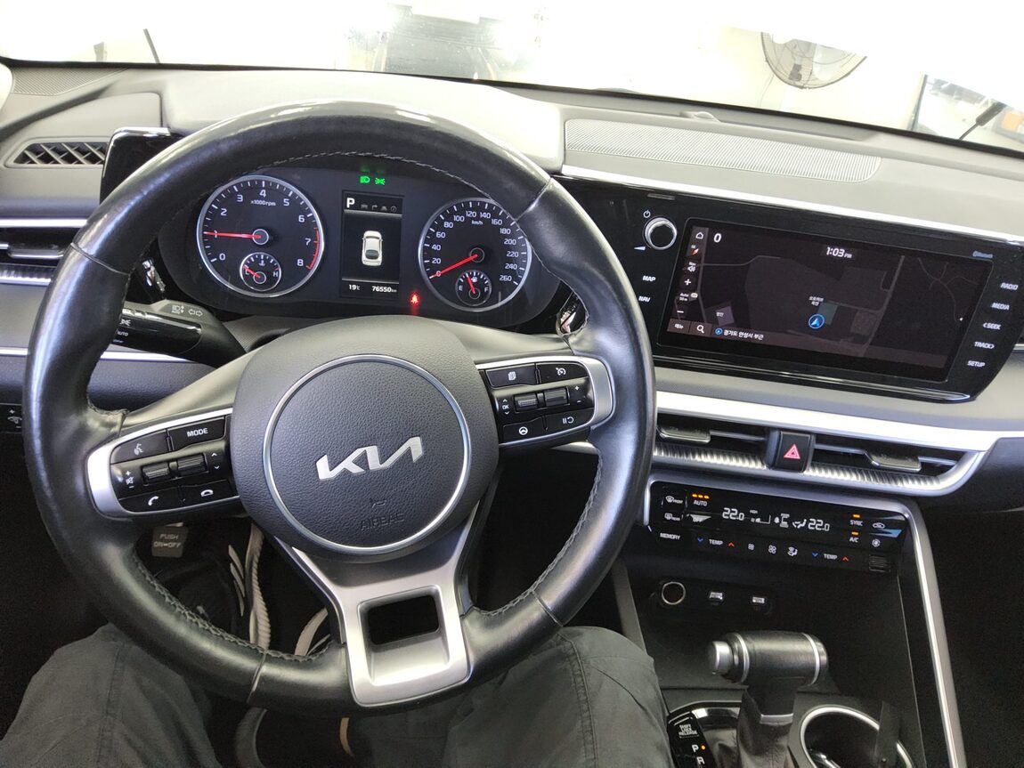 KIA NEW K5 (DL3) 2.0 LPI RENTAL CAR TRENDY 2022 - zdjęcie 17
