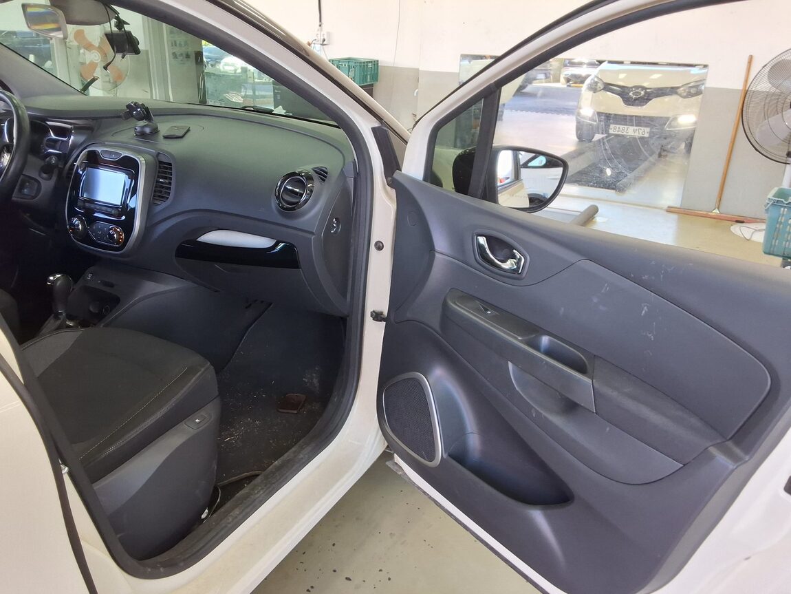 RENAULT (SAMSUNG) QM3 LE 2015 - zdjęcie 14