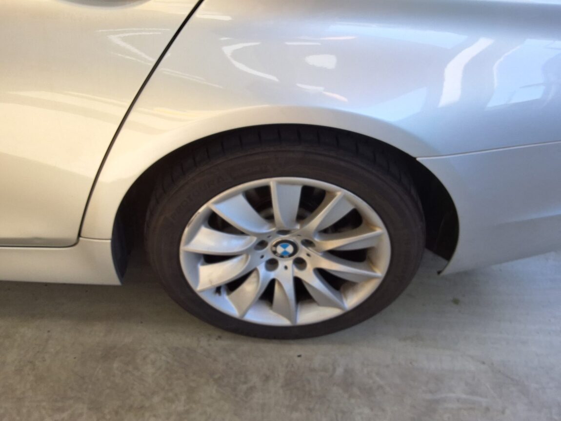 BMW 5 SERIES (6TH GEN) 528i xDRIVE 2013 - zdjęcie 20
