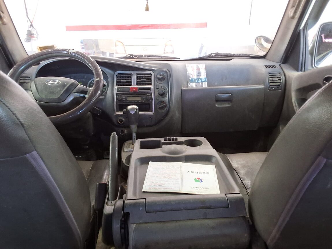 HYUNDAI PORTER II CRDi DOUBLE CAB EXTRA LONG WHEELBASE PLUS 2015 - zdjęcie 11