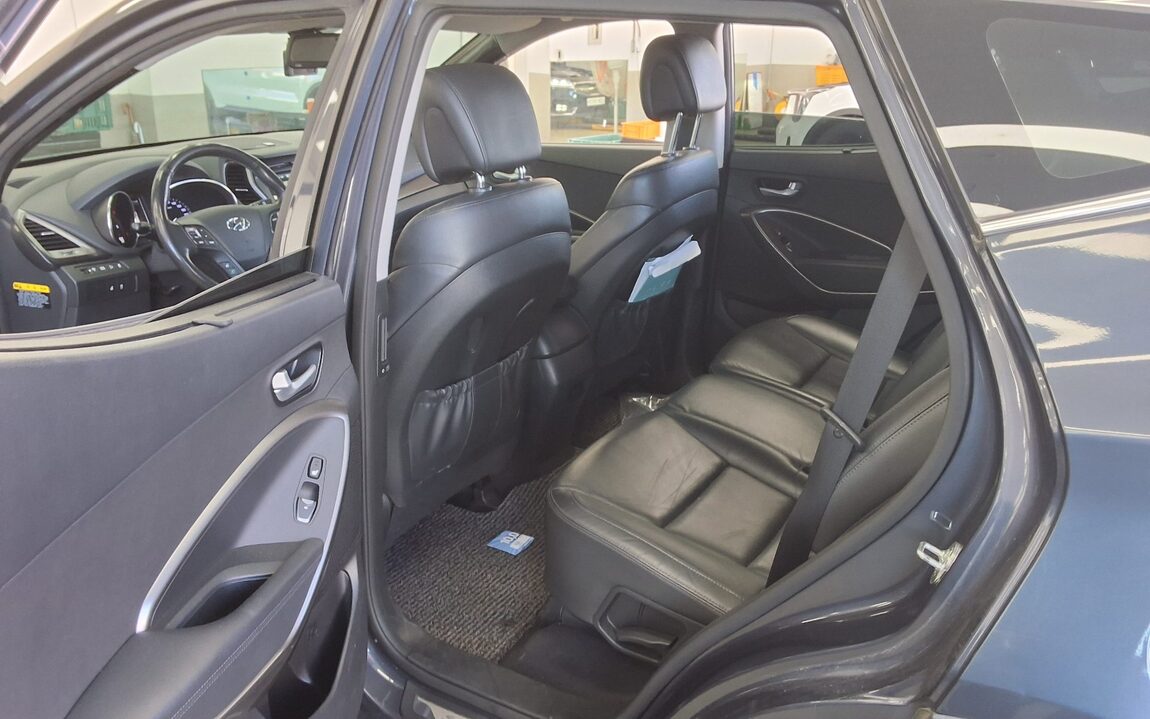 HYUNDAI SANTA FE THE PRIME DIESEL R2.0 2WD EXCLUSIVE 2016 - zdjęcie 12