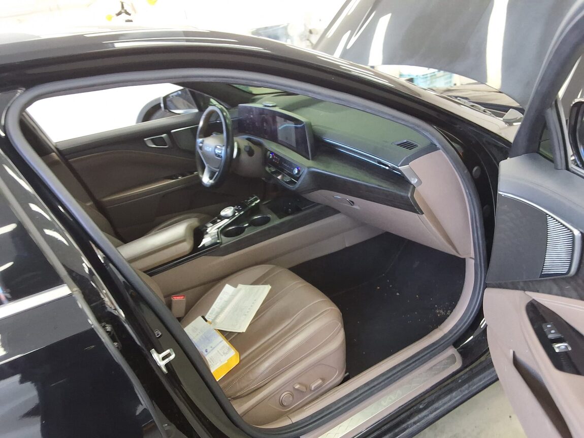 KIA K8 2.5 GDI NOBLESSE 2022 - zdjęcie 14