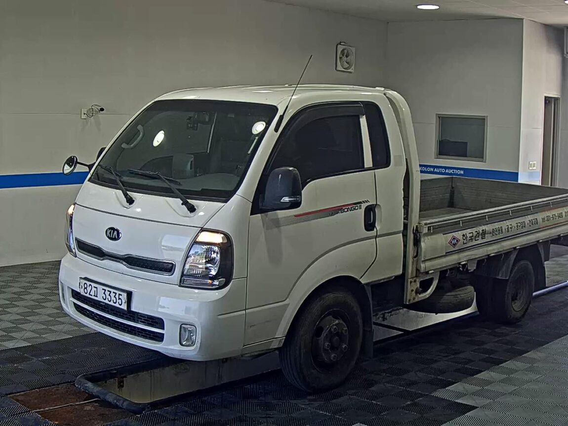 KIA THE NEW BONGO III CARGO 1.2 TON KING CAB EXTRA LONG WHEELBASE GLS 2020 - zdjęcie 2