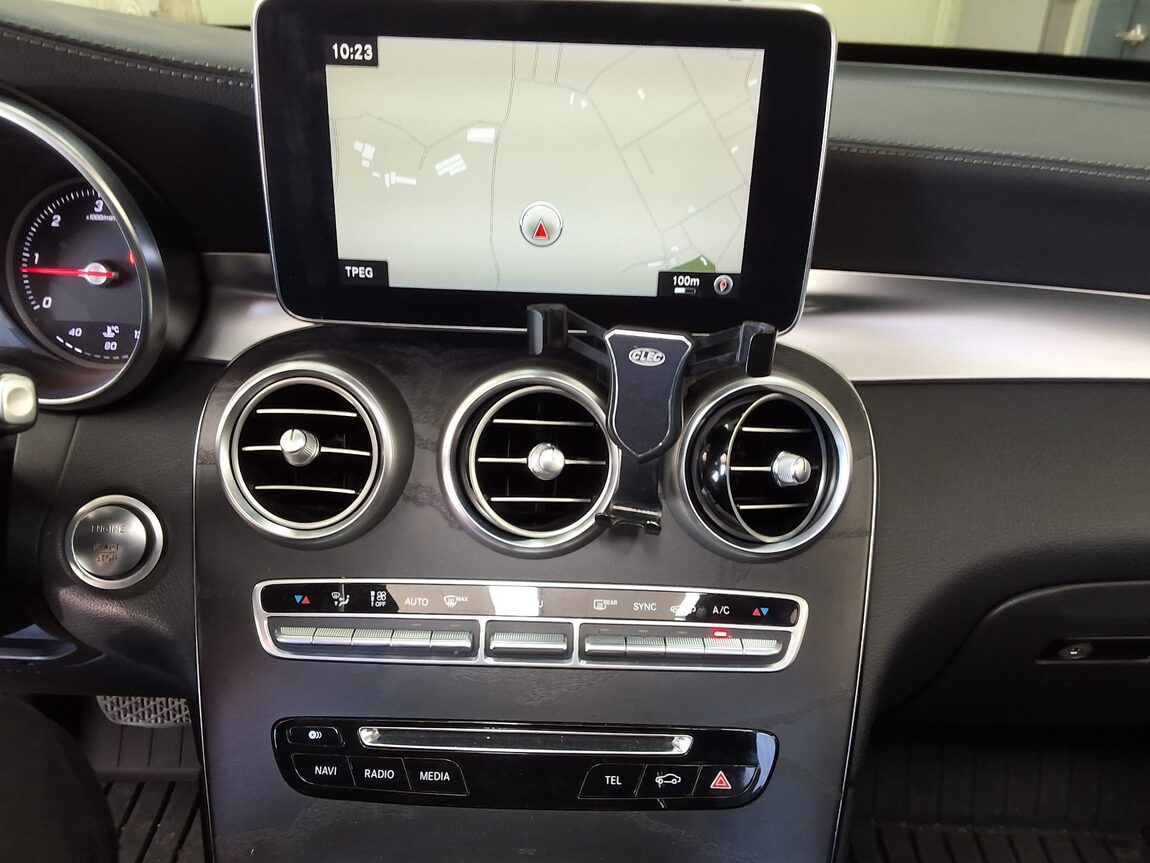 MERCEDES-BENZ GLC-CLASS GLC 220d 4MATIC PREMIUM 2016 - zdjęcie 24