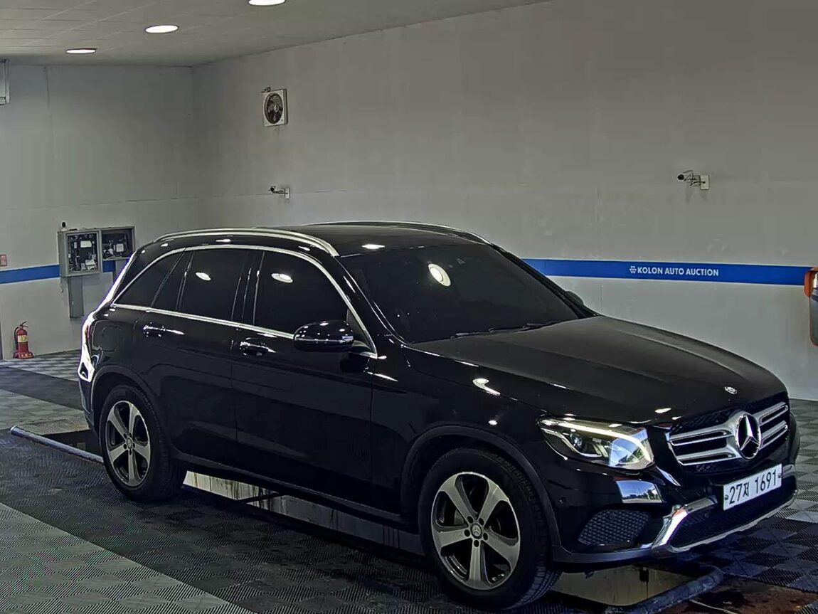 MERCEDES-BENZ GLC-CLASS GLC 220d 4MATIC PREMIUM 2016 - zdjęcie 3