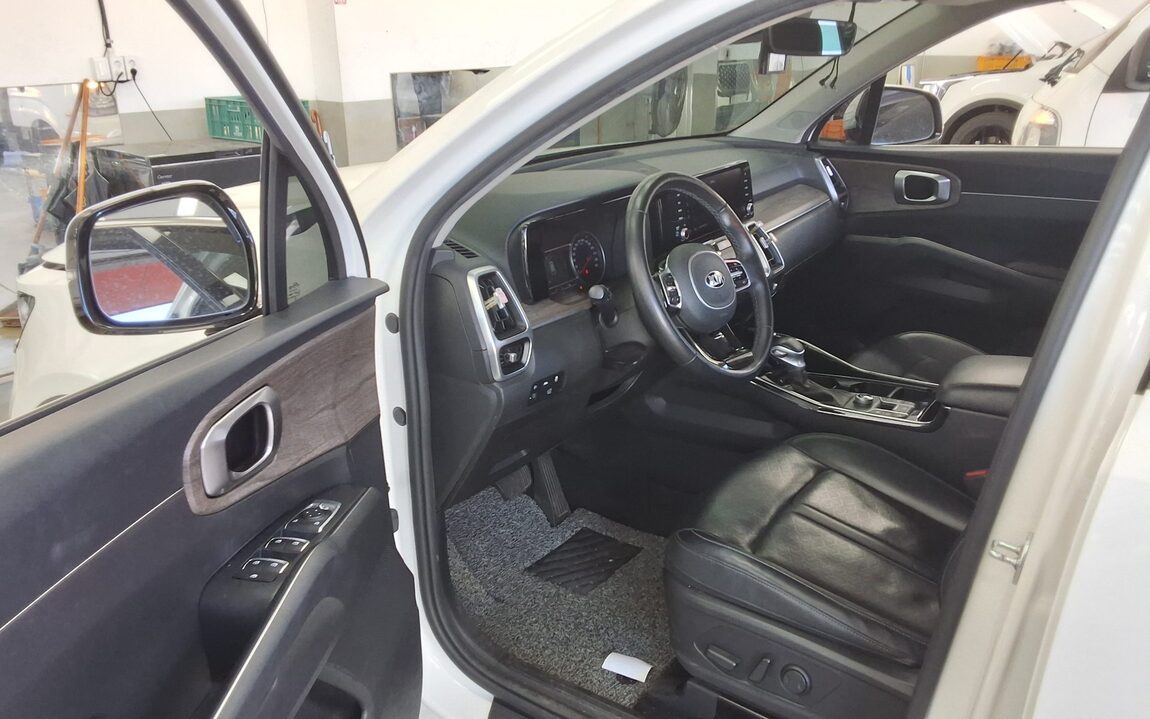 KIA NEW SORENTO (MQ4) 2.2 DIESEL 2WD PRESTIGE 2021 - zdjęcie 10