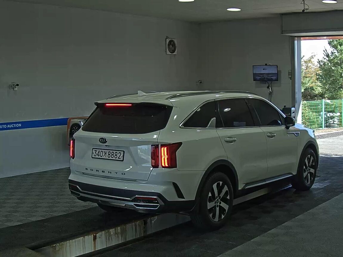KIA NEW SORENTO (MQ4) 2.2 DIESEL 2WD PRESTIGE 2021 - zdjęcie 5