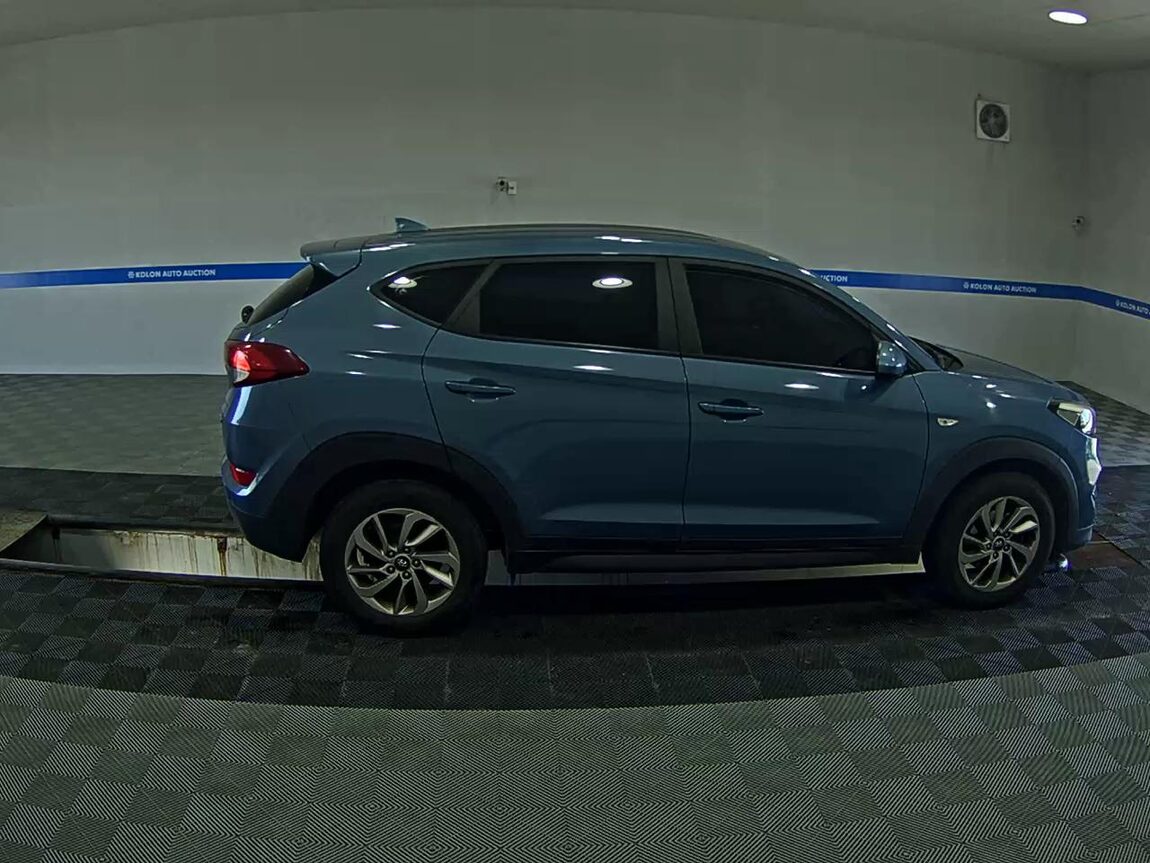HYUNDAI ALL NEW TUCSON DIESEL 1.7 2WD STYLE 2016 - zdjęcie 4