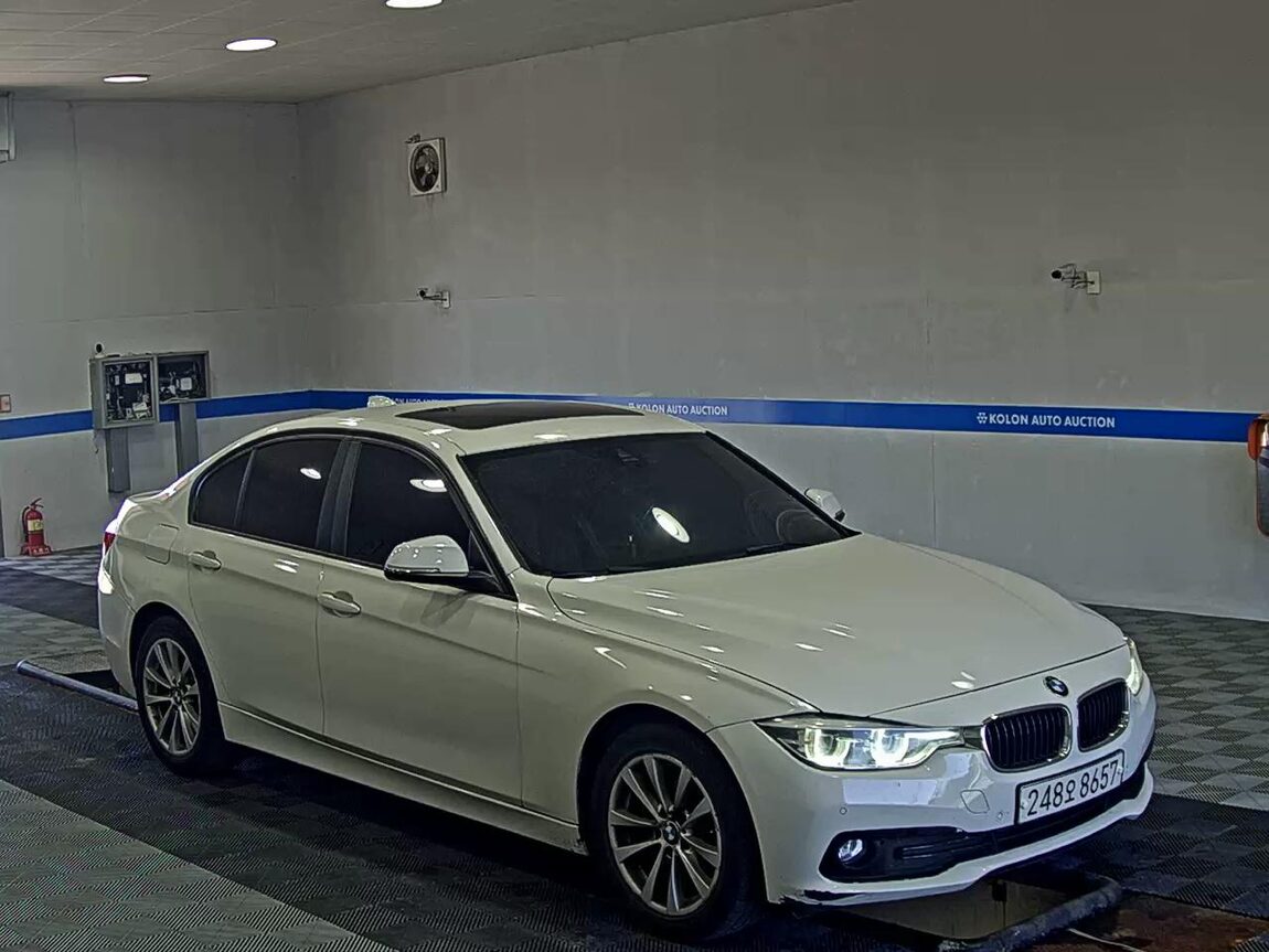 BMW 3 SERIES (6TH GEN) 320d xDRIVE 2018 - zdjęcie 3