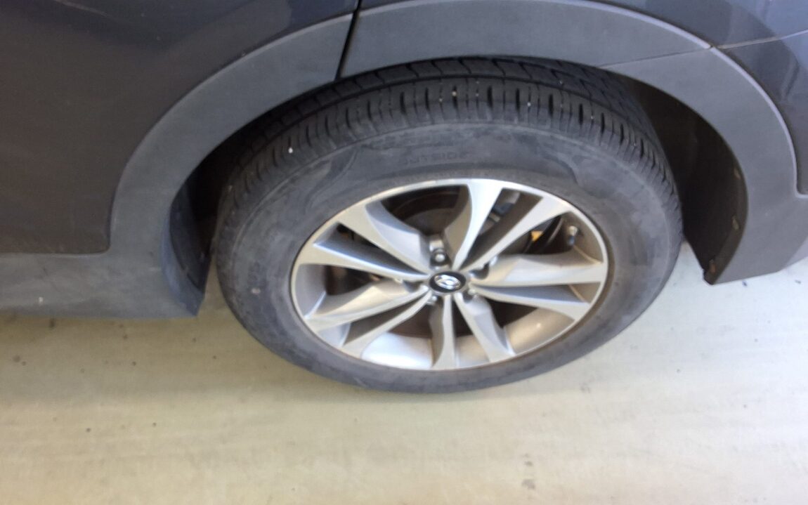 HYUNDAI SANTA FE (DM) DIESEL R2.0 2WD MODERN 2015 - zdjęcie 23