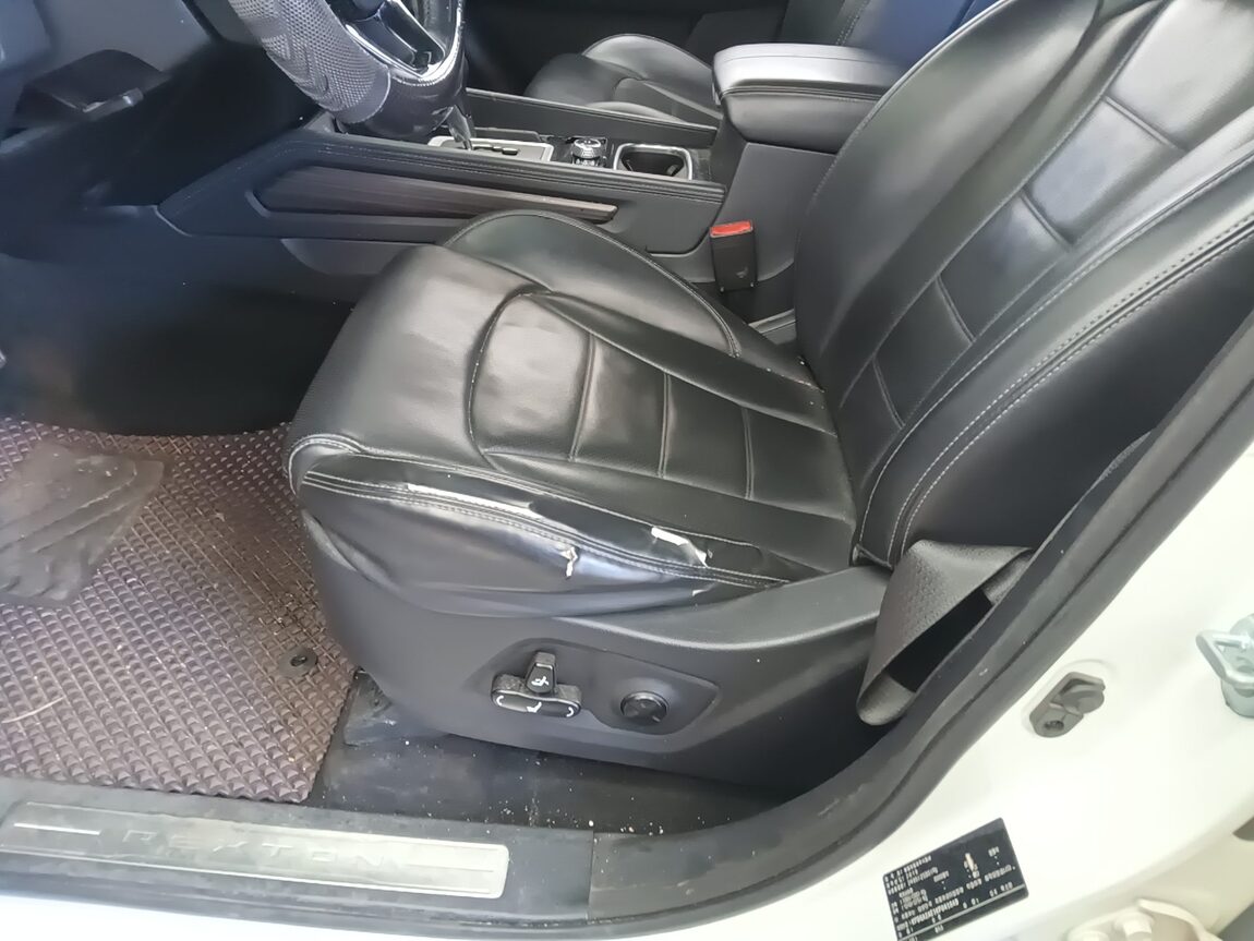 KG MOBILITY (SSANGYONG) G4 REXTON 2.2 4WD EURASIA EDITION 2019 - zdjęcie 31