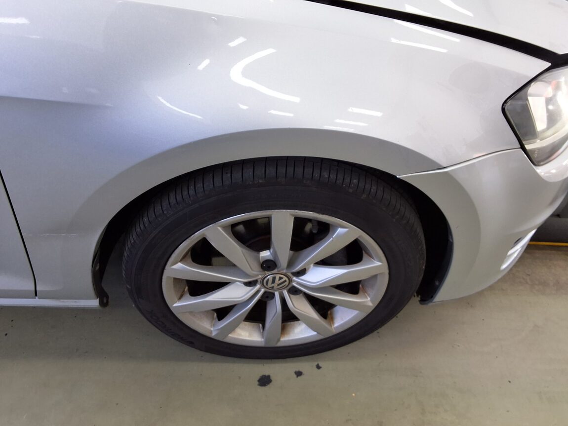VOLKSWAGEN GOLF (7TH GEN) 2.0 TDI 2013 - zdjęcie 23