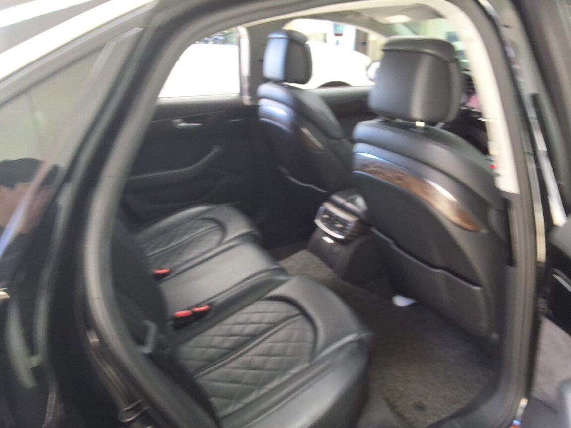 AUDI A8 (3RD GEN) 50 TDI QUATTRO 2016 - zdjęcie 14