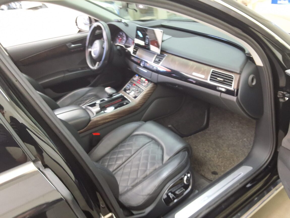 AUDI A8 (3RD GEN) 50 TDI QUATTRO 2016 - zdjęcie 15