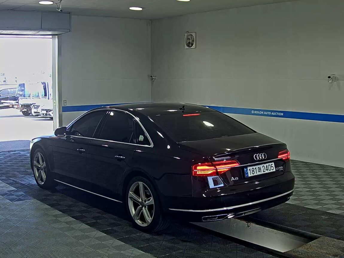 AUDI A8 (3RD GEN) 50 TDI QUATTRO 2016 - zdjęcie 6
