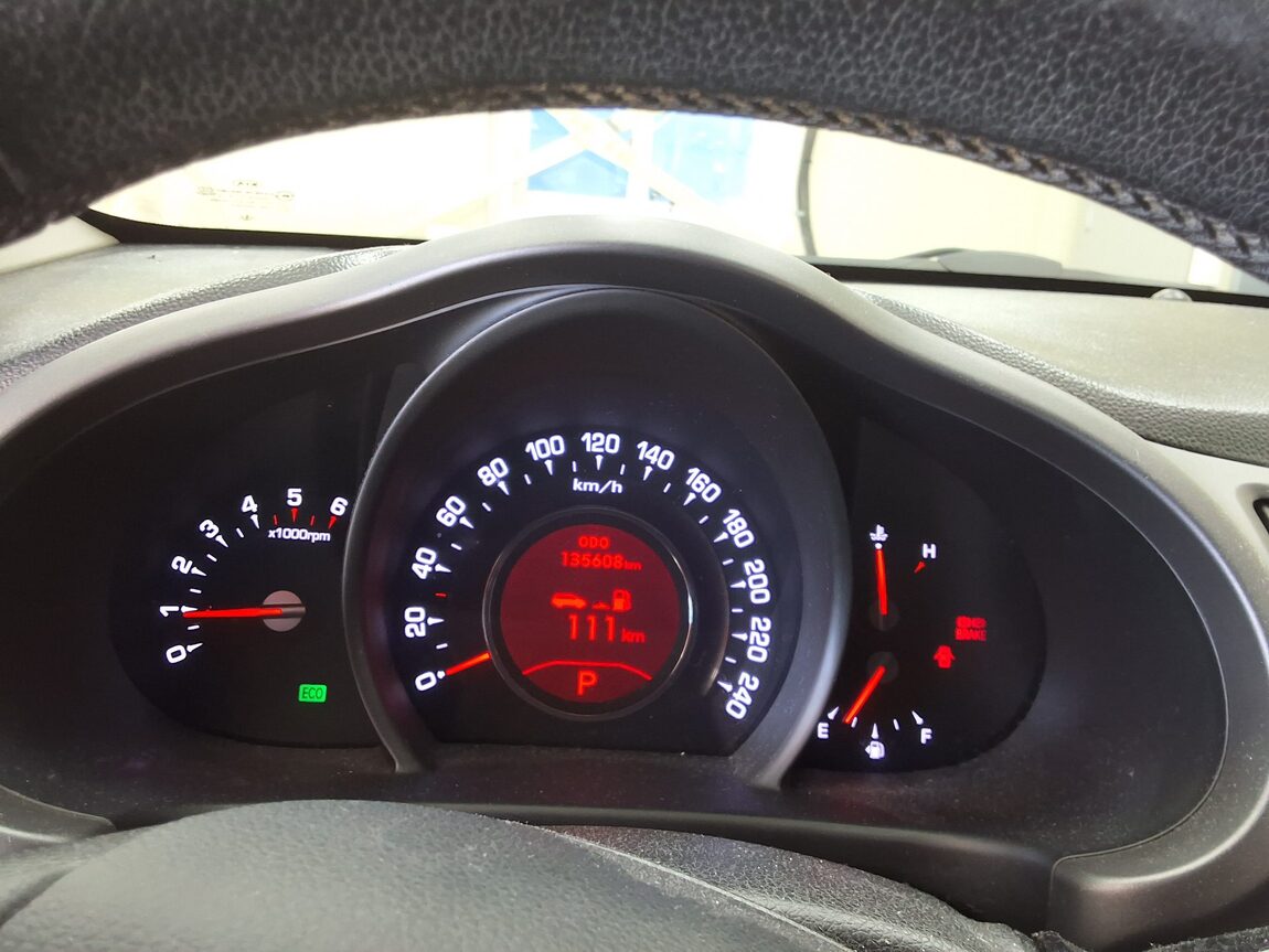 KIA SPORTAGE R DIESEL R2.0 2WD LIMITED 2012 - zdjęcie 10