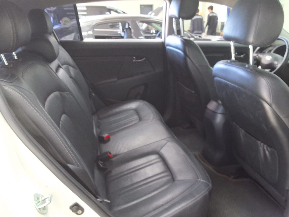 KIA SPORTAGE R DIESEL R2.0 2WD LIMITED 2012 - zdjęcie 14