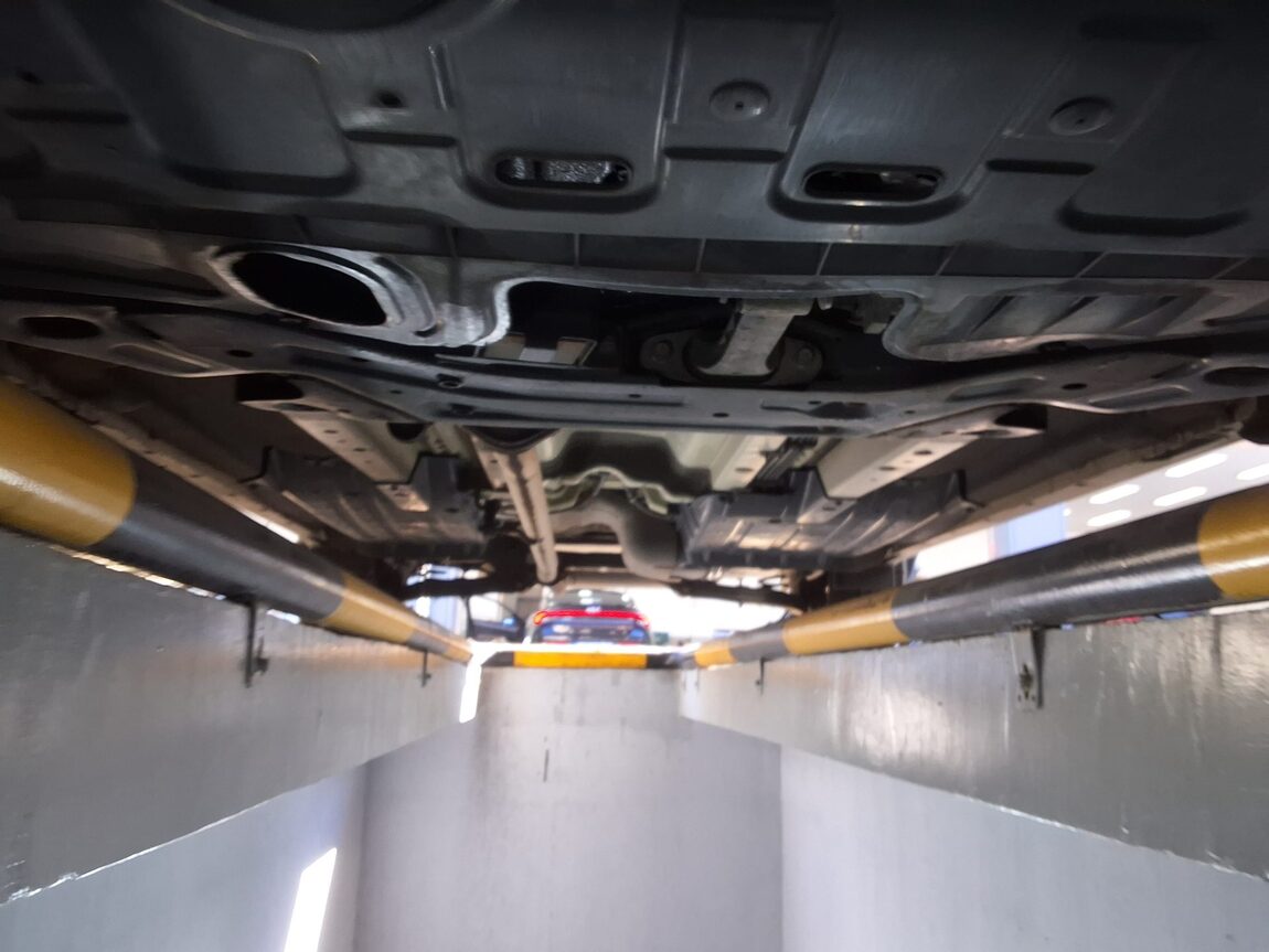 KIA SPORTAGE R DIESEL R2.0 2WD LIMITED 2012 - zdjęcie 9