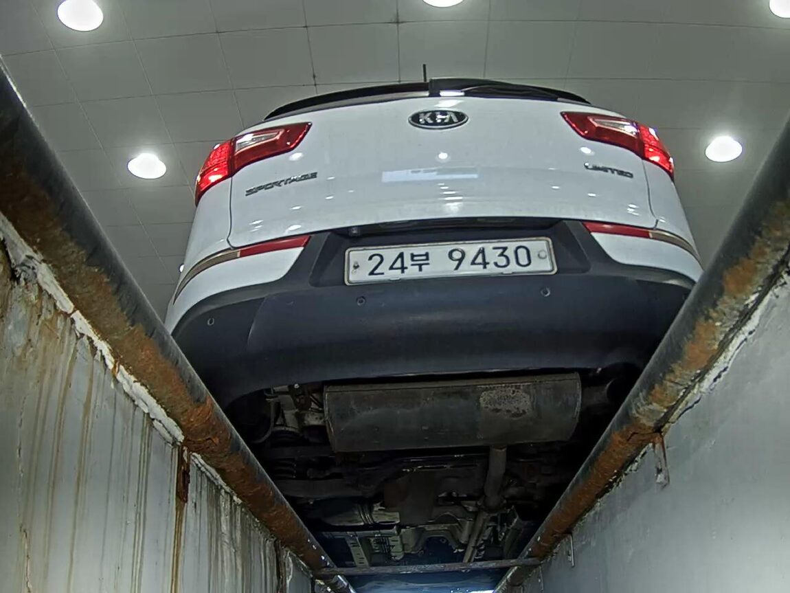 KIA SPORTAGE R DIESEL R2.0 2WD LIMITED 2012 - zdjęcie 8