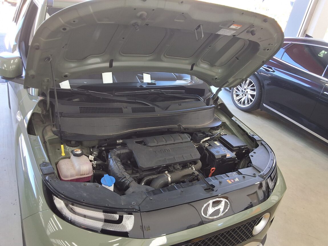 HYUNDAI CASPER GASOLINE 1.0 TURBO THE ESSENTIAL 2024 - zdjęcie 18
