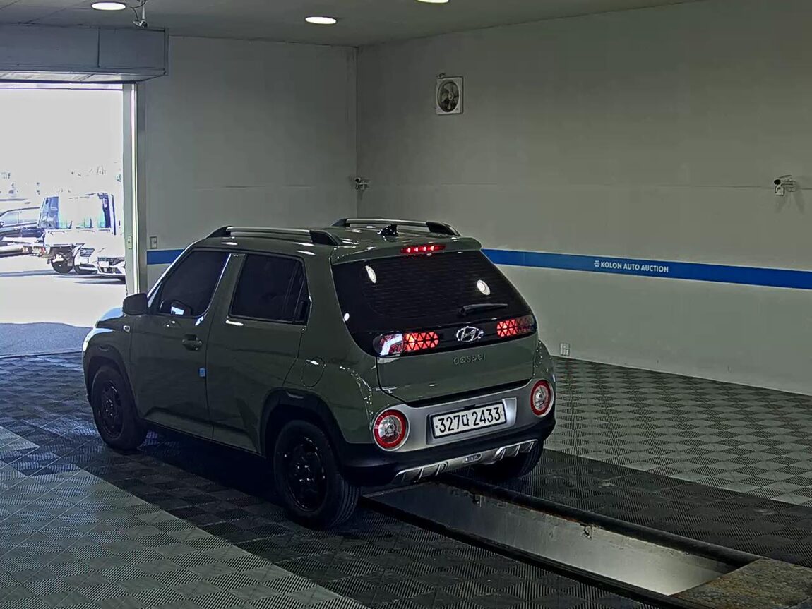 HYUNDAI CASPER GASOLINE 1.0 TURBO THE ESSENTIAL 2024 - zdjęcie 6
