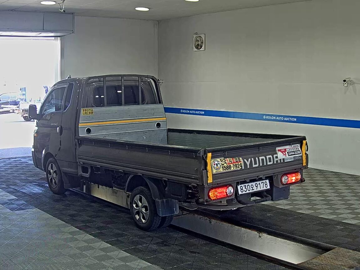 HYUNDAI PORTER II LPG SUPER CAB EXTRA LONG WHEELBASE SMART 2024 - zdjęcie 6