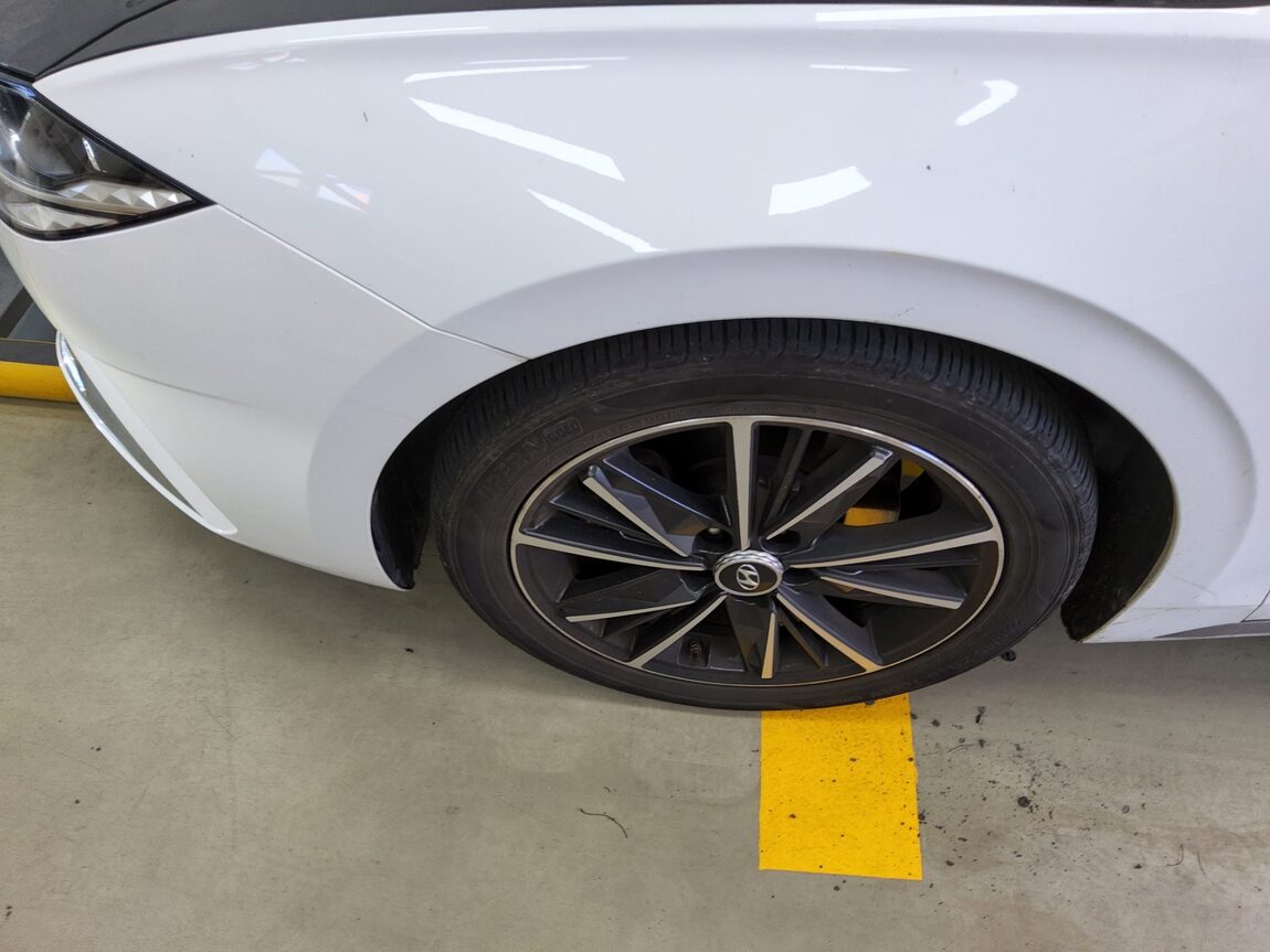 HYUNDAI THE NEW GRANDEUR IG GASOLINE 2.5 LE BLANC 2023 - zdjęcie 22