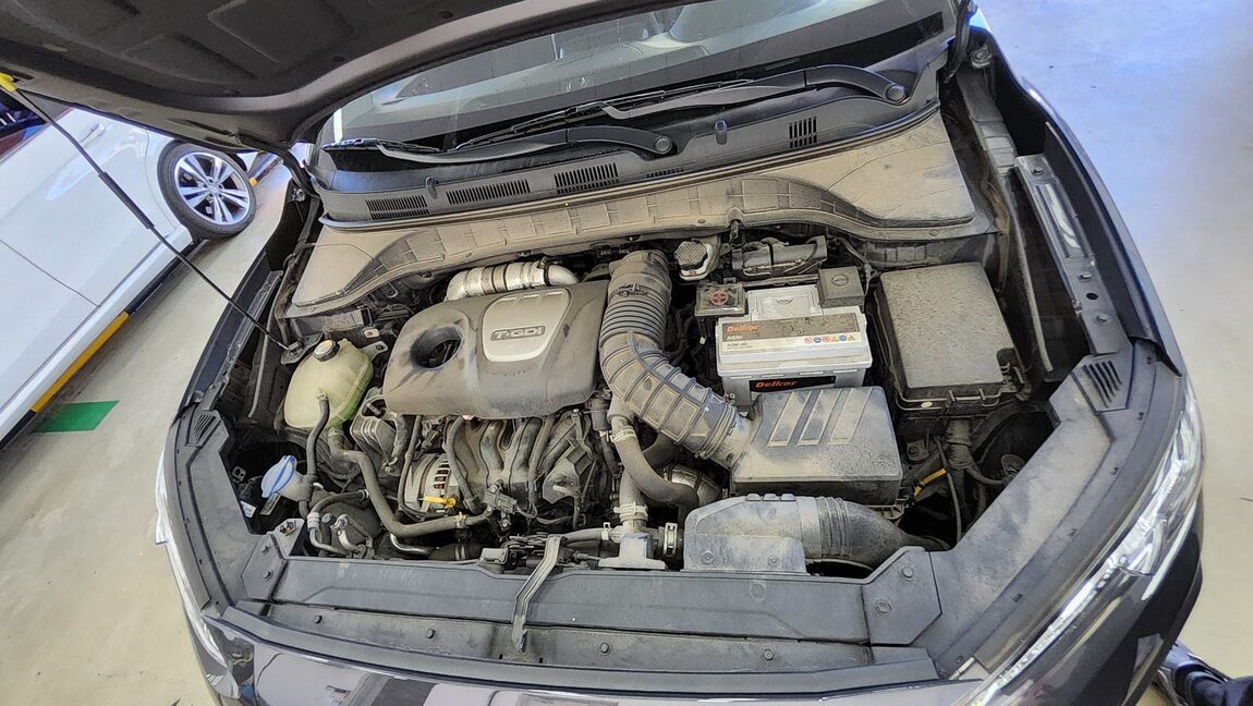 HYUNDAI KONA 1.6 GASOLINE 2WD SMART 2018 - zdjęcie 21