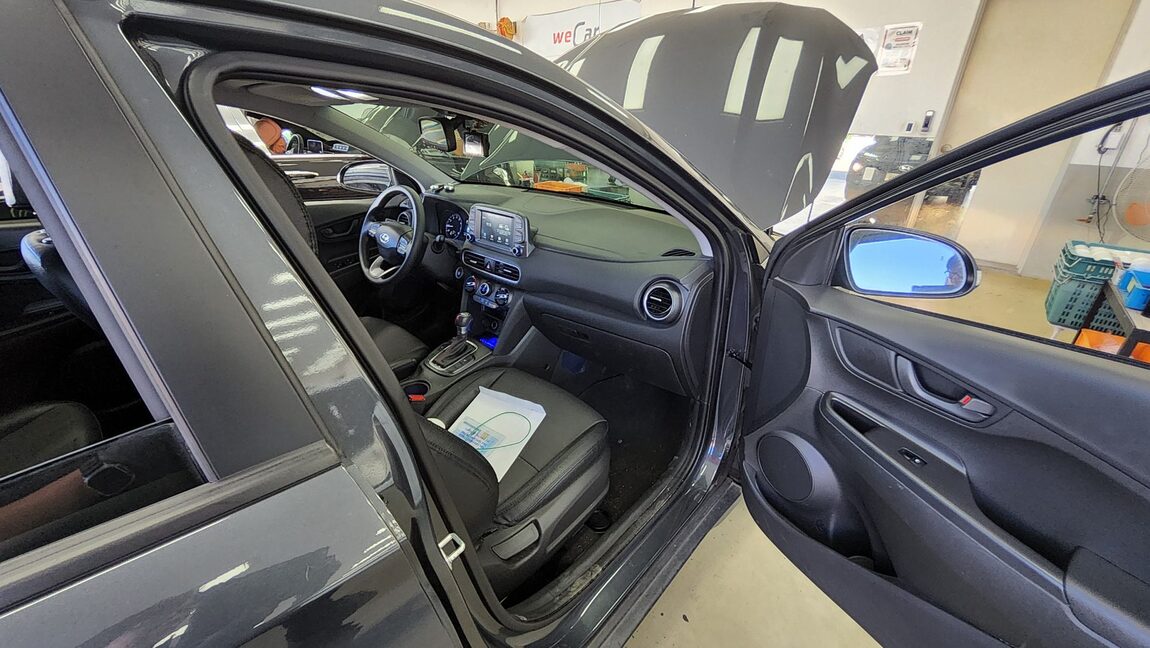 HYUNDAI KONA 1.6 GASOLINE 2WD SMART 2018 - zdjęcie 14