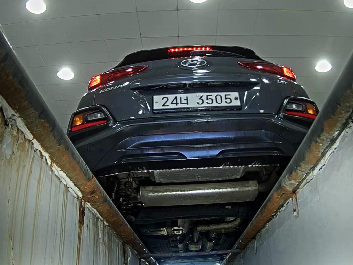 HYUNDAI KONA 1.6 GASOLINE 2WD SMART 2018 - zdjęcie 8